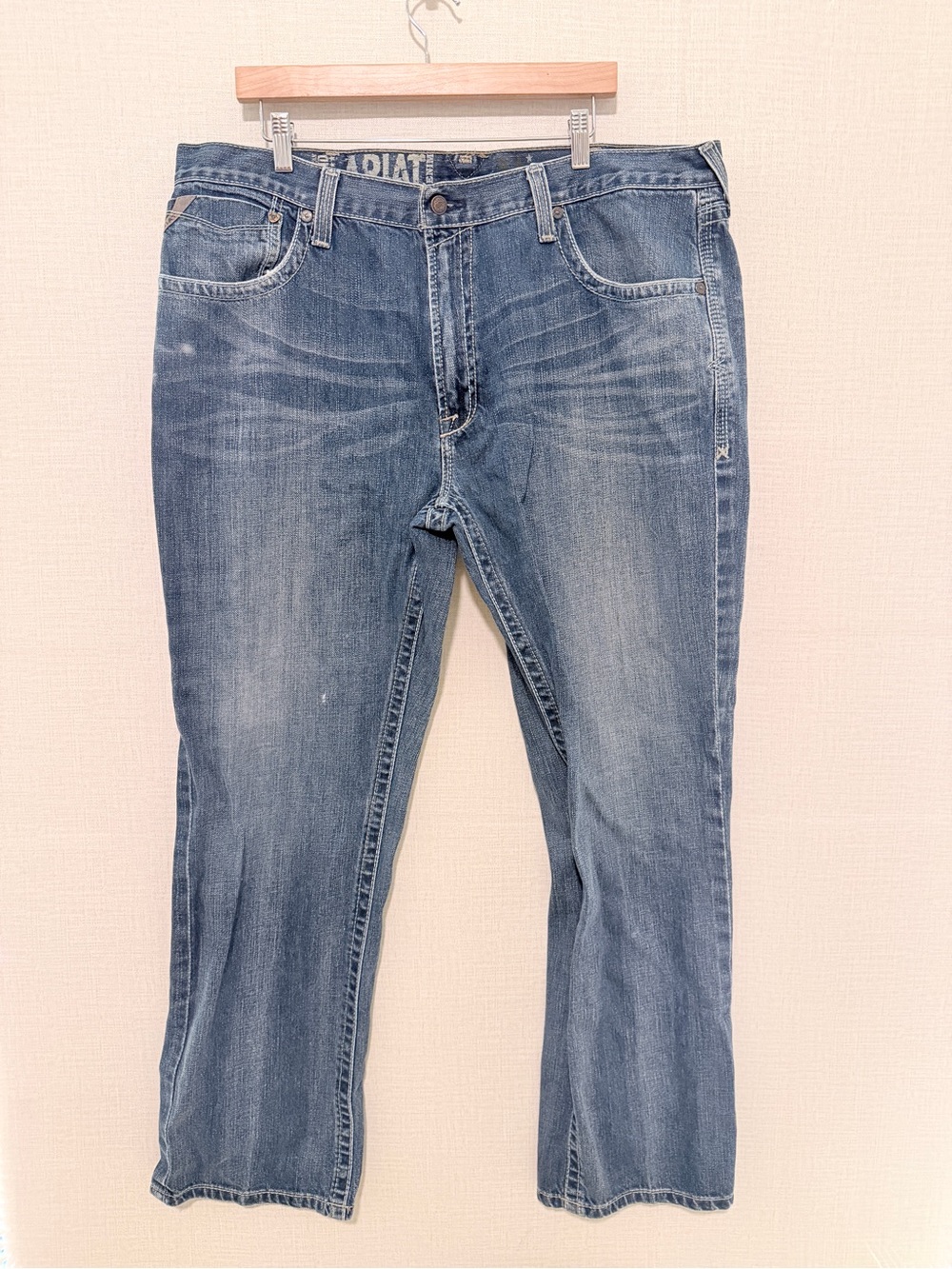 Ariat Men’s Light Blue Slim Straight Jeans